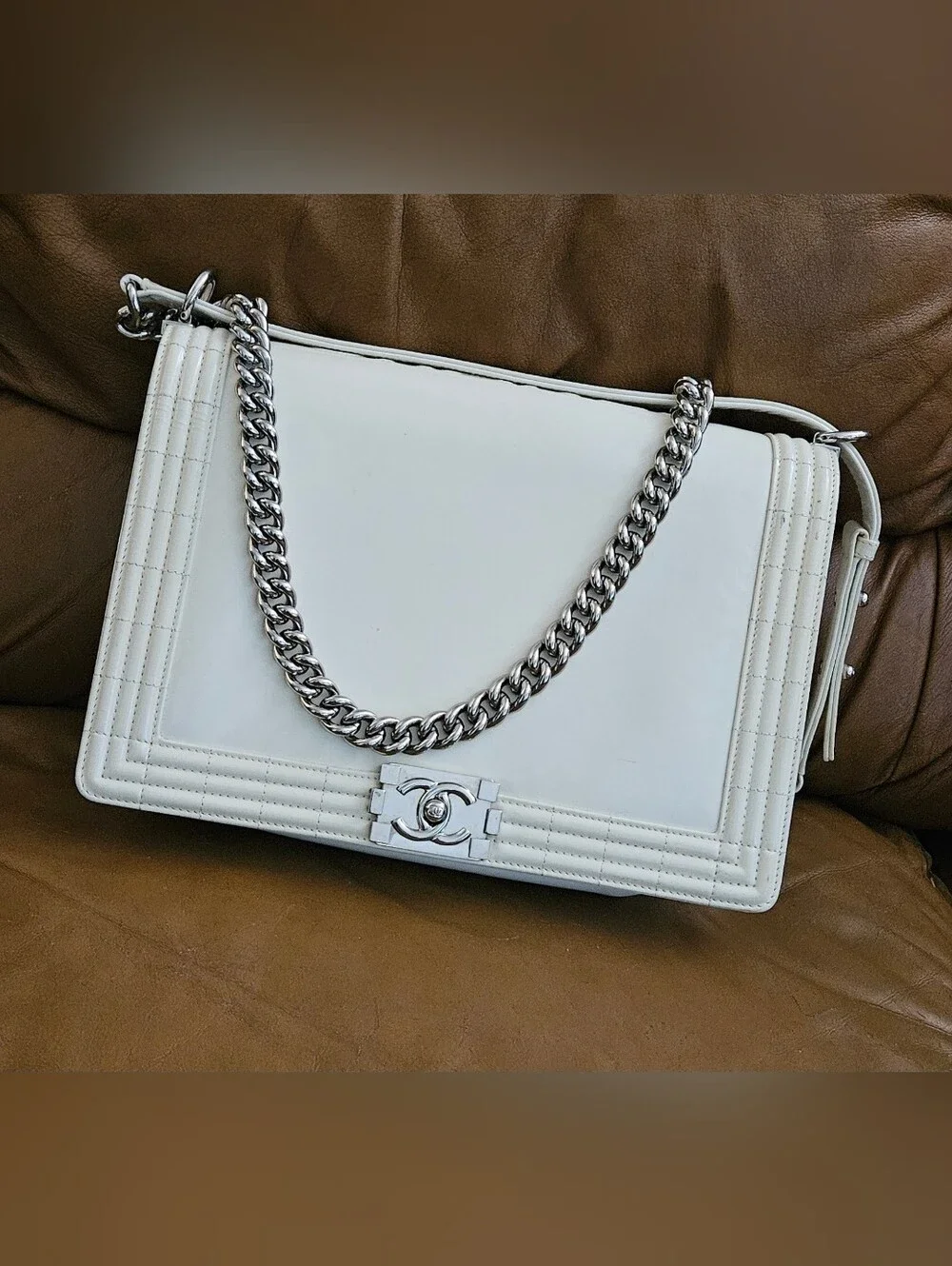 Chanel Boy Cream Leather High-End Luxury Chain Shoulder Bag (LIMITED EDITION)